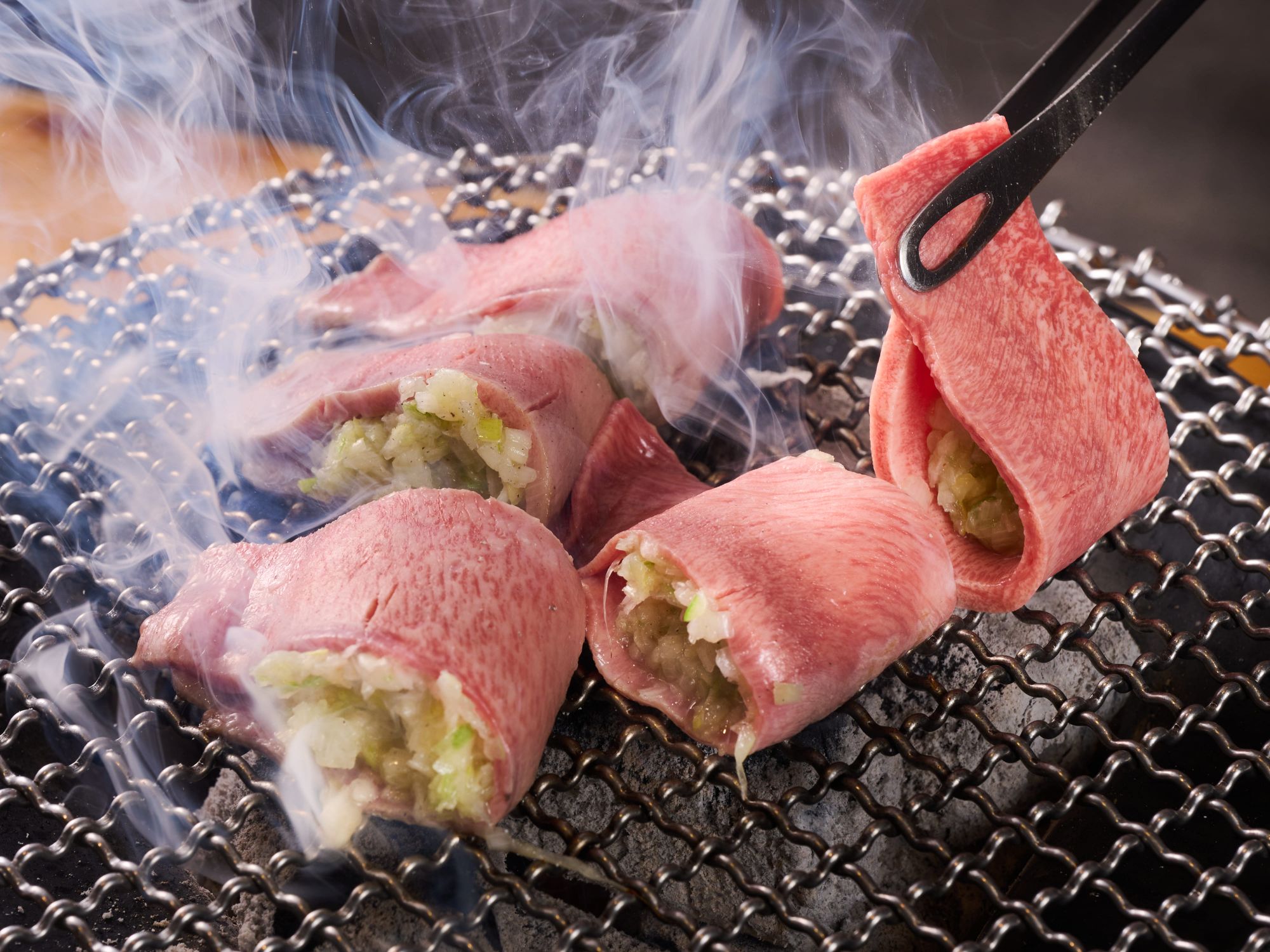 七輪で焼くネギタン